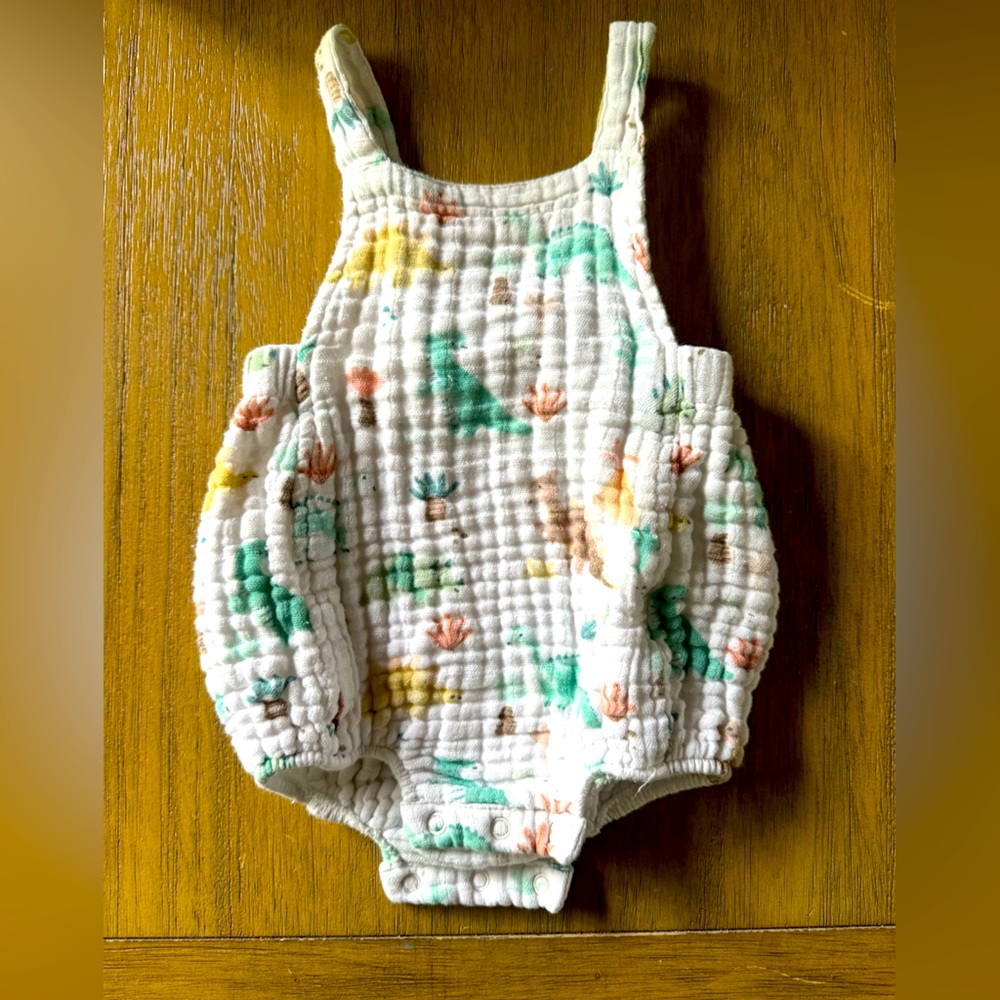 Dinosaur print muslin bubble by Angel Dear, size 3-6 months